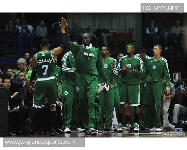 凯尔特人主场迎战森林狼期待新年首胜的激烈对决