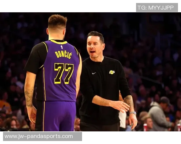 湖人队与开拓者队在2019年12月29日的精彩对决回顾与分析